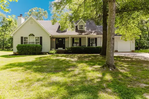 1816 Calico Rd, Marion, IL 62959