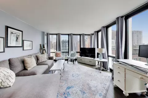 1 E Scott St #1609, Chicago, IL 60610 photo 3
