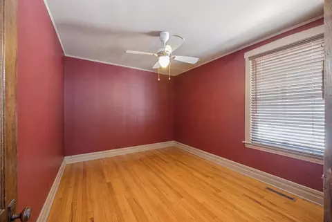 845 Mapleton Ave, Oak Park, IL 60302 photo 13