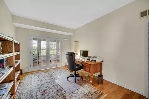 Other - 720 Viewpointe Dr, Saint Charles, IL 60174 photo 4 of 6