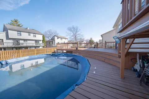 Exterior - 829 Prairie Ave, Bartlett, IL 60103 photo 7 of 7