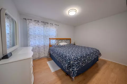 Bedroom - 829 Prairie Ave, Bartlett, IL 60103 photo 1 of 3