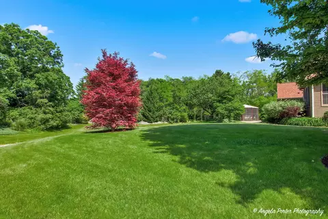 Exterior - 6712 Burning Tree Cir, Mchenry, IL 60050 photo 6 of 11