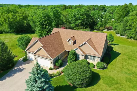 View/Area - 6712 Burning Tree Cir, Mchenry, IL 60050 photo 1 of 9