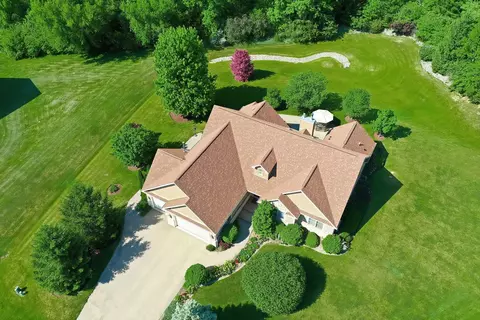 View/Area - 6712 Burning Tree Cir, Mchenry, IL 60050 photo 9 of 9