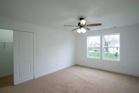 Bedroom - 1401 174 St, East Hazel Crest, IL 60429 photo 2 of 8