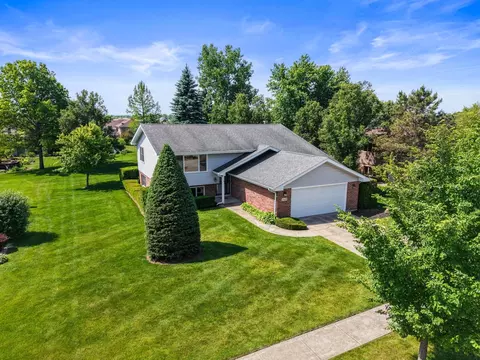 13437 Arabian Dr, Homer Glen, IL 60491