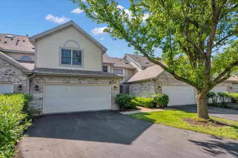 5454 Ashbrook Pl, Downers Grove, IL 60515