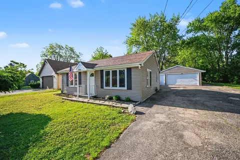 2701 Carmel Blvd, Zion, IL 60099
