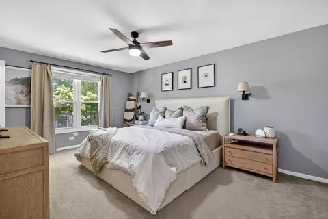 Bedroom - 1000 Timberwood Ln, Algonquin, IL 60102 photo 1 of 4