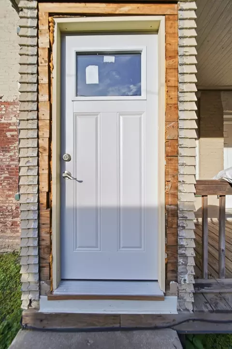 Exterior - 305 Monroe Ave, Dixon, IL 61021 photo 7 of 7