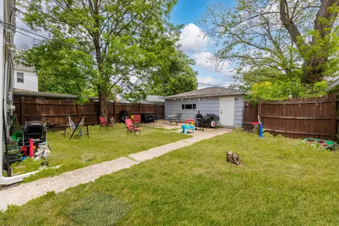 Exterior - 3233 Madison Ave, Brookfield, IL 60513 photo 2 of 2