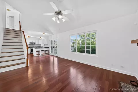 Living - 1141 Stonegate Rd, Algonquin, IL 60102 photo 5 of 5