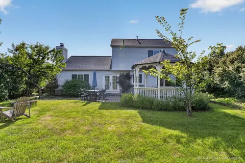 Exterior - 1141 Stonegate Rd, Algonquin, IL 60102 photo 2 of 4