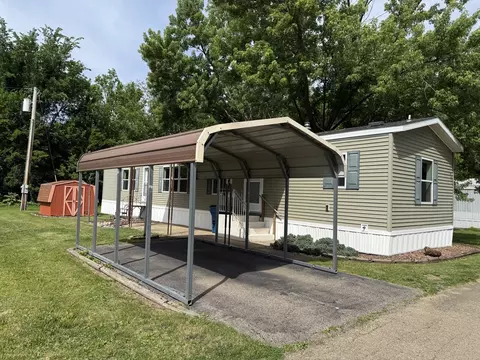 324 Cedarhaven Dr, Princeton, IL 61356