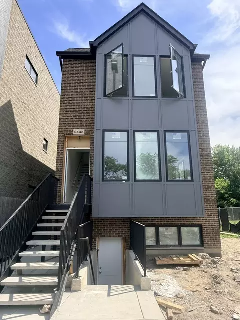 1435 S Trumbull Ave, Chicago, IL 60623
