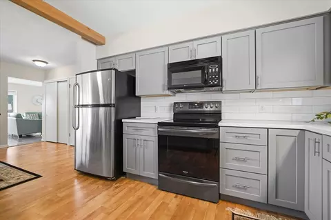 Kitchen - 203 Highview Dr, Eureka, IL 61530 photo 5 of 5