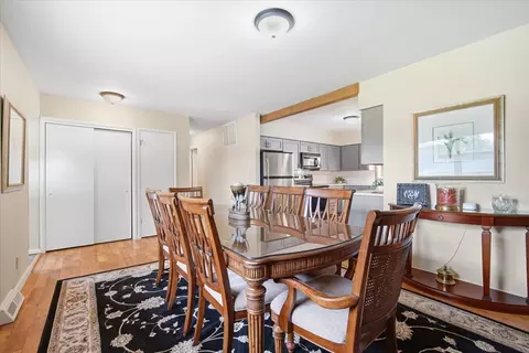 Dining - 203 Highview Dr, Eureka, IL 61530 photo 3 of 3