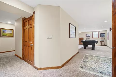 Entry Way - 203 Highview Dr, Eureka, IL 61530 photo 4 of 5