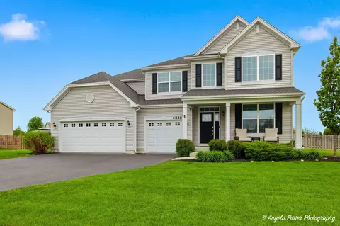 Exterior - 6828 Galway Dr, Mchenry, IL 60050 photo 7 of 9