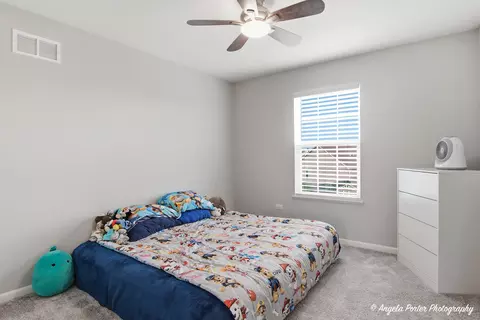 Bedroom - 6828 Galway Dr, Mchenry, IL 60050 photo 2 of 5