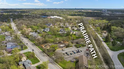 View/Area - n385 Silverleaf Boulevard, Wheaton, IL 60187 photo 2 of 4
