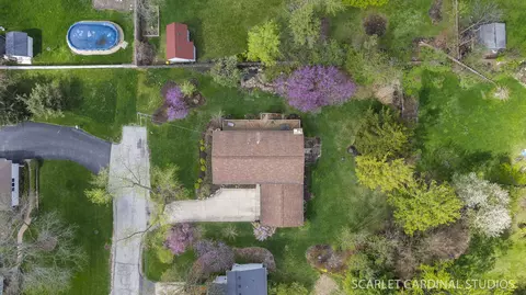 View/Area - n385 Silverleaf Boulevard, Wheaton, IL 60187 photo 1 of 4