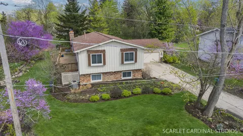 Exterior - n385 Silverleaf Boulevard, Wheaton, IL 60187 photo 9 of 9