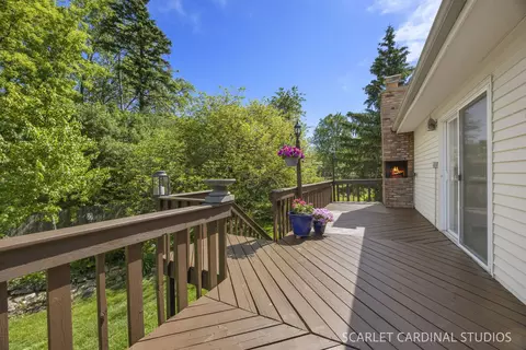 Exterior - n385 Silverleaf Boulevard, Wheaton, IL 60187 photo 2 of 9