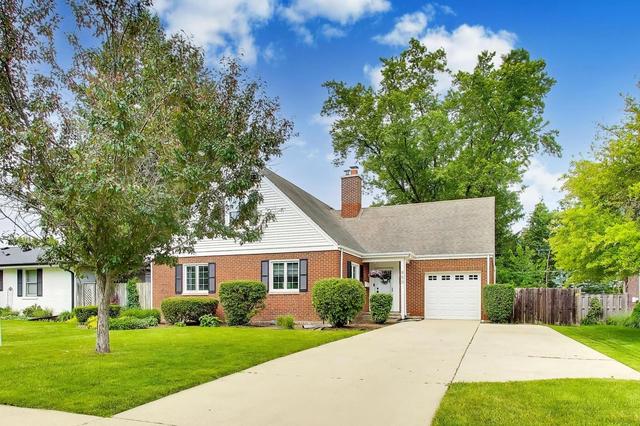 850 Kenton Rd, Deerfield, IL 60015