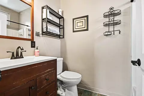 Bath - 2314 Webster Ave, Joliet, IL 60436 photo 1 of 3