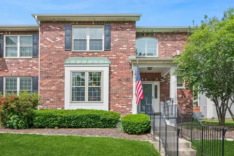 1869 Wagner Rd, Batavia, IL 60510