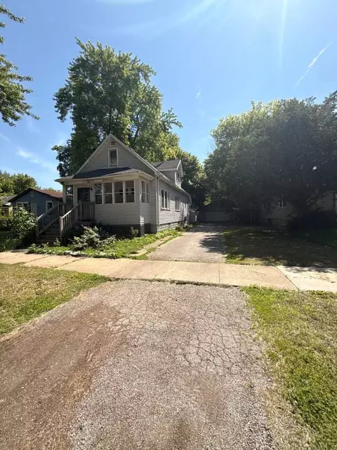 13921 S Atlantic Ave, Riverdale, IL 60827