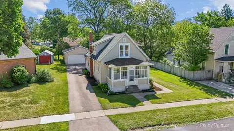 Exterior - 236 Short St, East Dundee, IL 60118 photo 4 of 13