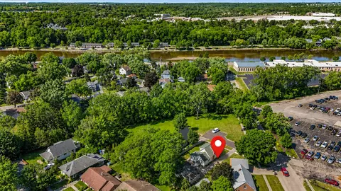 View/Area - 236 Short St, East Dundee, IL 60118 photo 7 of 14