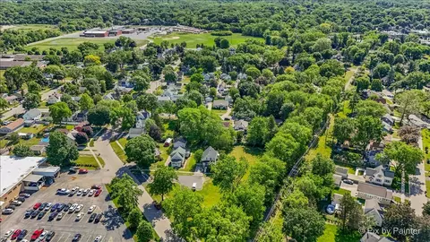 View/Area - 236 Short St, East Dundee, IL 60118 photo 9 of 14