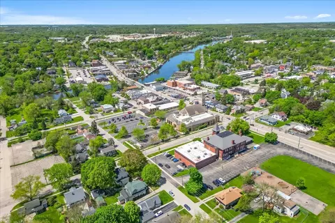 View/Area - 236 Short St, East Dundee, IL 60118 photo 12 of 14