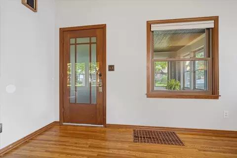 Entry Way - 215 Willard Ave, Bloomington, IL 61701 photo 1 of 1