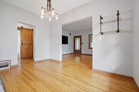 Living - 215 Willard Ave, Bloomington, IL 61701 photo 3 of 3