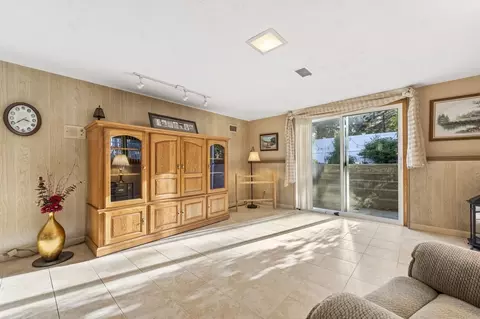 Living - 1920 Koehler Dr, Des Plaines, IL 60018 photo 4 of 4