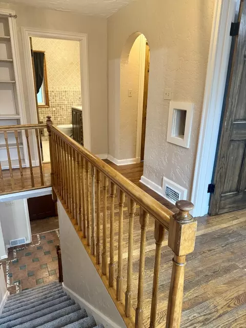 Entry Way - 602 S 9th St, Clinton, IA 52732 photo 4 of 4