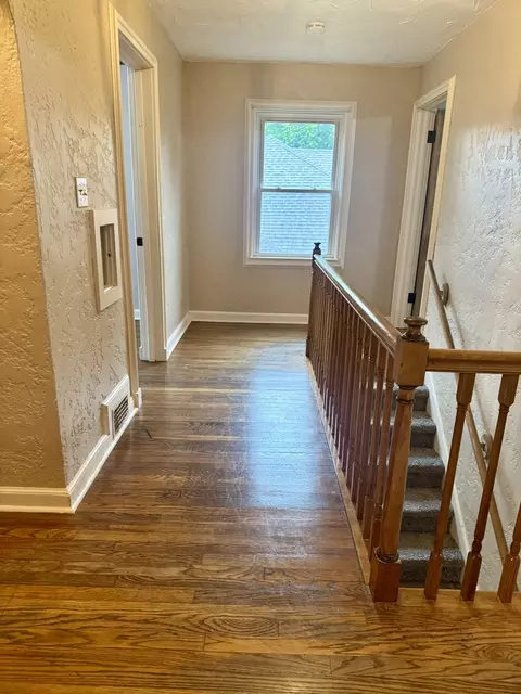 Entry Way - 602 S 9th St, Clinton, IA 52732 photo 3 of 4