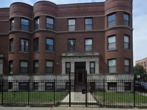 5900 S King Dr #C-3, Chicago, IL 60637