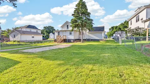 Exterior - 106 W North St, Danvers, IL 61732 photo 5 of 6