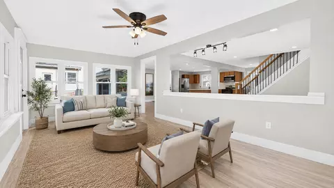 Living - 106 W North St, Danvers, IL 61732 photo 3 of 10