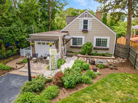 35108 N Lake Matthews Trl, Ingleside, IL 60041