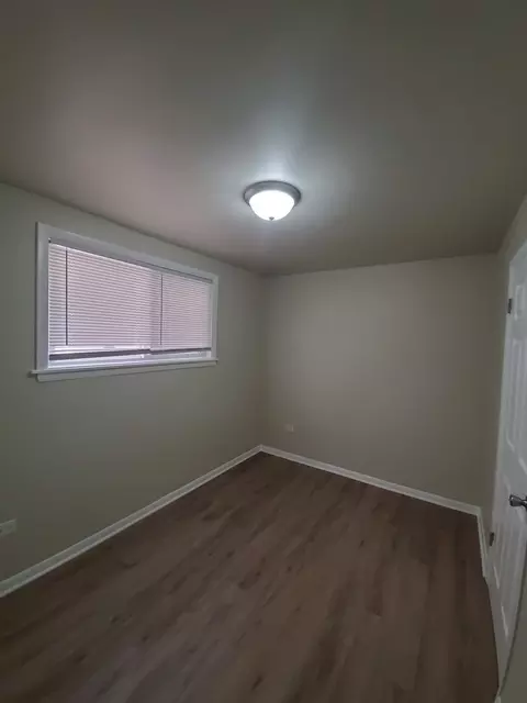 Bedroom - 7445 W 64th St, Summit, IL 60501 photo 4 of 5
