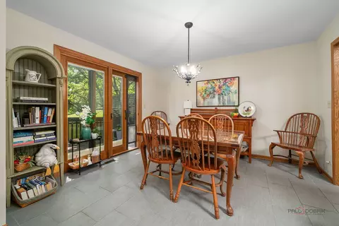 Dining - 845 Brian Ct, Gurnee, IL 60031 photo 1 of 3