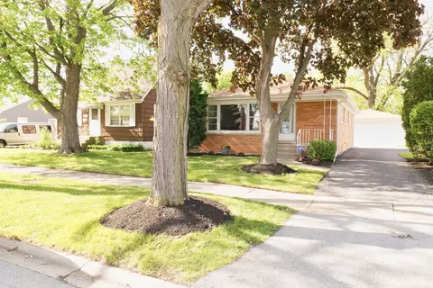 5262 Alexander Pl, Oak Lawn, IL 60453