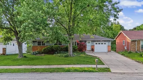 1226 Jersey Ave, Normal, IL 61761